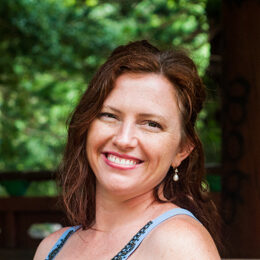 maui acupuncturist and herbalist, Dr. Sesame Unlu DAc